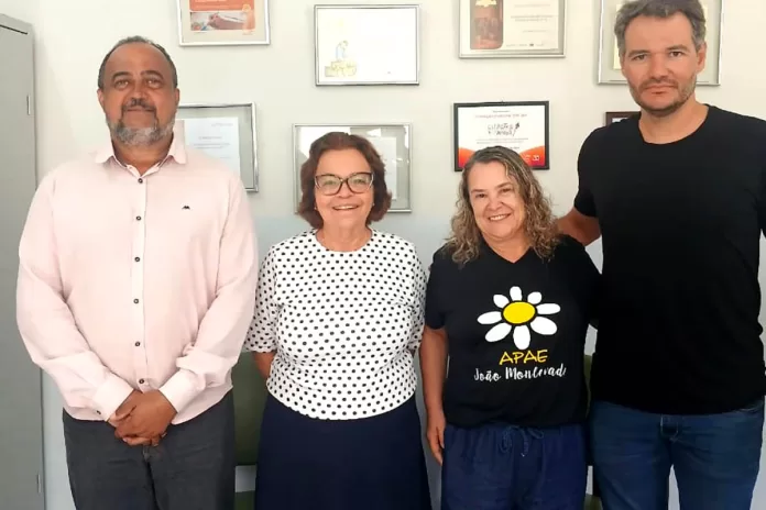 Apae de João Monlevade tem nova direção