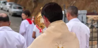 Distritos de Mariana divulgam a programação da Semana Santa 2026