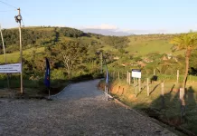 Calçamento no Morro Carbaledo marca avanço para a comunidade de Maracujá