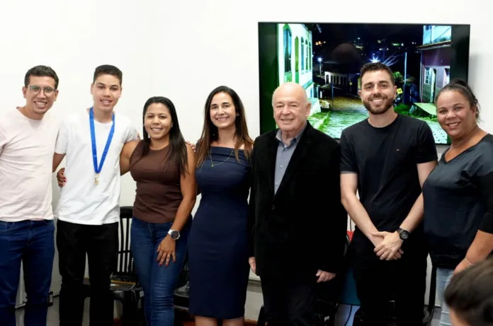 Prefeitura de Ouro Preto destaca conquistas de alunos de Antônio Pereira na Olimpíada Brasileira de Robótica