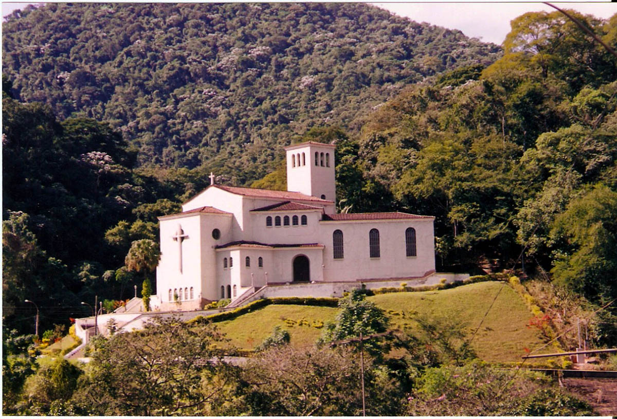Reforma da Matriz São José Operário de João Monlevade