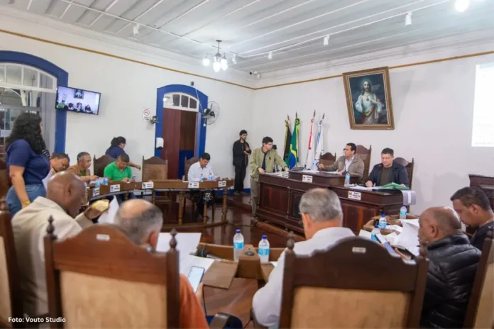 Emendas impositivas motivam novo embate na Câmara