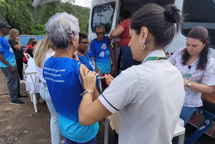 Monlevade reforça vacinação contra a gripe e convoca grupos prioritários