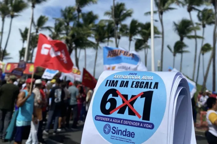 Atos pelo fim da escala 6x1 ocorreram neste domingo em diversas capitais