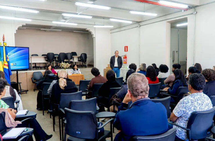 Itabirito inicia debate sobre novo Plano Municipal de Educação Itabirito inicia debate sobre novo Plano Municipal de Educação