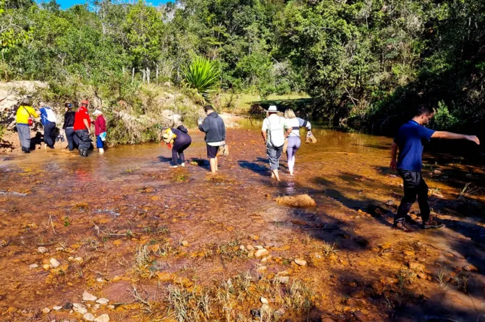 Foto-Caminhada-na-Natureza Itabirito realiza Caminhada na Natureza no Circuito da Cachoeira Benvinda
