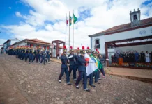 Mariana vira capital do estado e recebe autoridades para solenidade do Dia de Minas Mariana vira capital do estado e recebe autoridades para solenidade do Dia de Minas