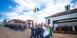 Mariana vira capital do estado e recebe autoridades para solenidade do Dia de Minas Mariana vira capital do estado e recebe autoridades para solenidade do Dia de Minas