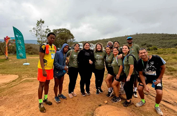 Atletas surdos participam de corrida com intérprete de Libras em Ouro Preto
