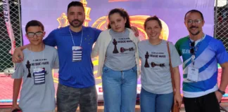 Atletas de Mariana se destacam em competições de xadrez no estado
