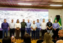 Prefeitura de Santa Bárbara e Samarco celebram parceria para saneamento básico