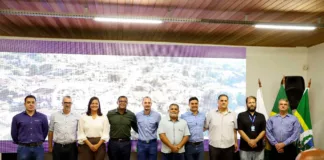 Prefeitura de Santa Bárbara e Samarco celebram parceria para saneamento básico