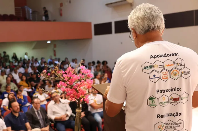 São Gonçalo sedia seminário de Apicultura e Meliponicultura