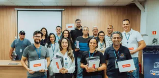 Prefeitura de Itabirito realiza entrega de tablets a servidores da Saúde