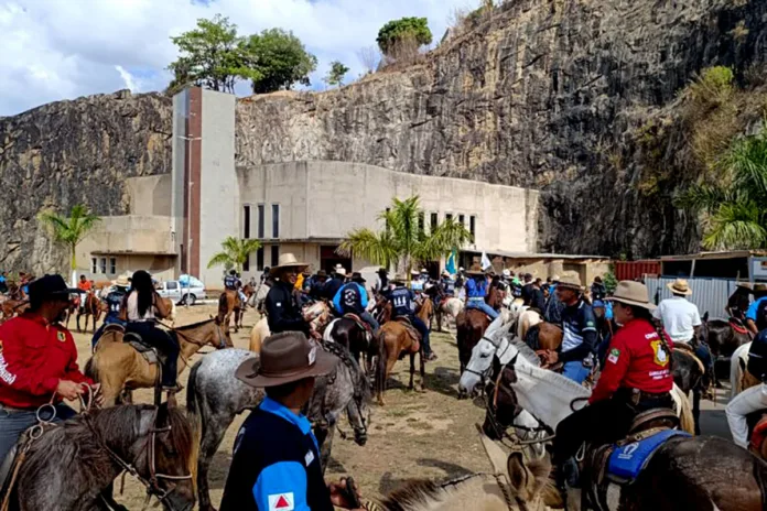 Bairro Pedreira promove 5º Encontro de Cavaleiros de Nossa Senhora Aparecida