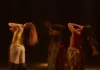 “Isso é um poema que transborda” propõe dança para não ser vista Espetáculo propõe dança acessível e convida público a experimentar o movimento além da visão