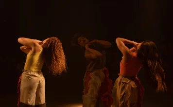 Espetáculo propõe dança acessível e convida público a experimentar o movimento além da visão