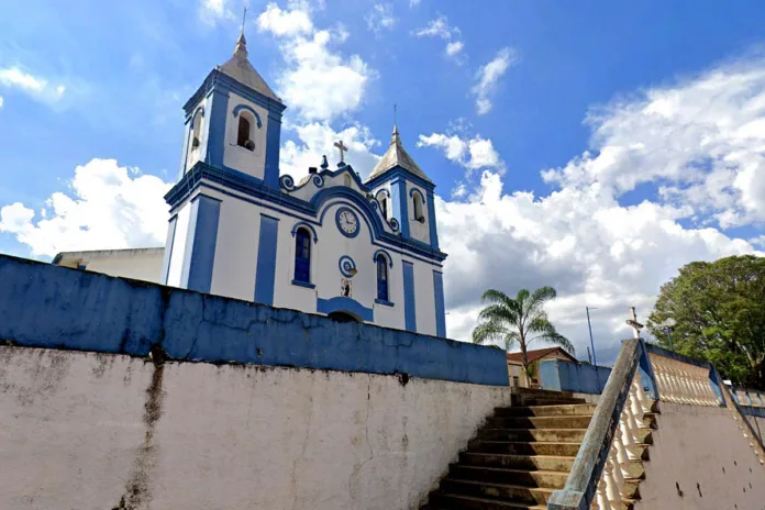 Câmara Itinerante leva serviços gratuitos a Santo Antônio do Leite nesta sexta-feira