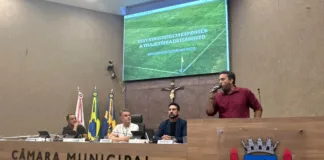 Secretário apresenta ações esportivas e situação da Arena Telê Santana na Câmara de Itabirito Secretário apresenta a situação da Arena Telê Santana na Câmara de Itabirito